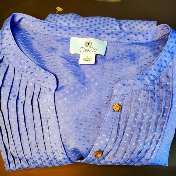 CeCe Sea Blue Ruffled Sleeve Blouse Size small - Picture 4 of 16